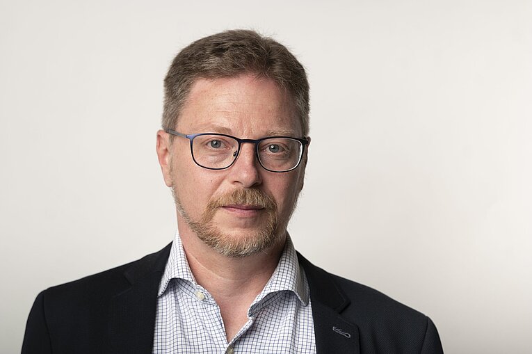 Porträt von Florian Dierl