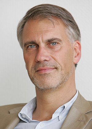 Portraitfoto von Andreas Wiek