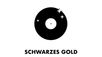 Schwarze Vinylschallplatte mit drei weißen Glanzsymbolen; darunter steht der Schriftzug „SCHWARZES GOLD“ in Großbuchstaben.