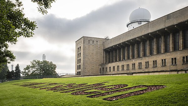 Rundgang zum Erinnerungszeichen