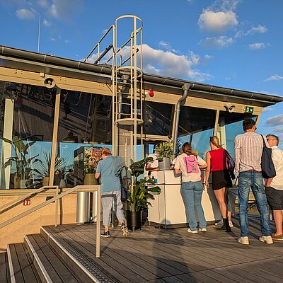 Ausschreibung: Pop-up-Bar im THF TOWER