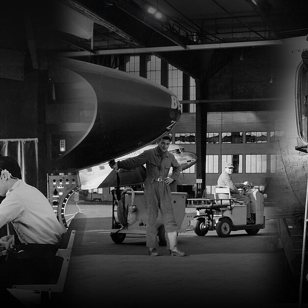 Schwarzweiß Foto-Collage Bildarchiv der Berliner Flughafengesellschaft, auf dem Mitarbeiter am Flughafen Tempelhof zusehen sind, die an einem Flugzeug arbeiten